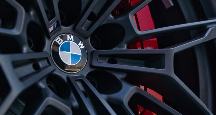 BMW prevé recortar 8 mil empleos ante la crisis del motor en Alemania