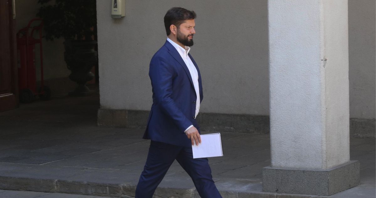 Gabriel Boric retornará a La Moneda en el marco de invitación por bicentenario de la Presidencia