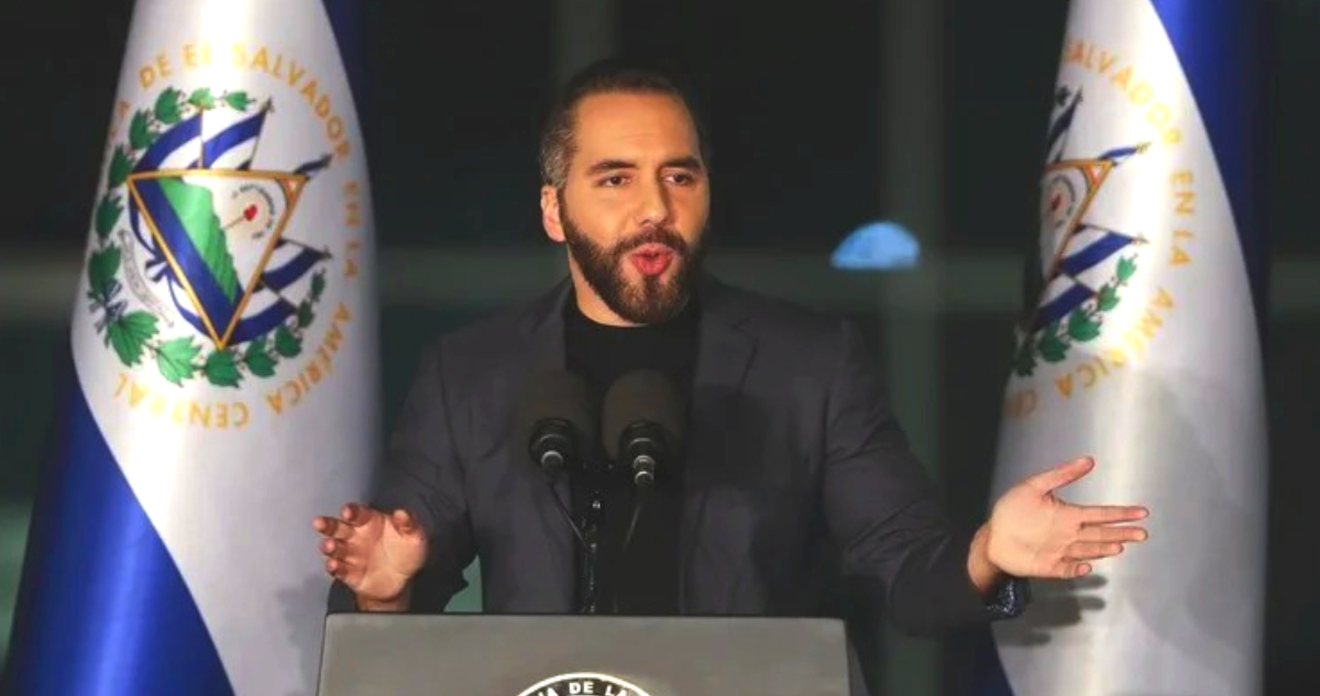 Nayib Bukele defiende la reelección indefinida en El Salvador