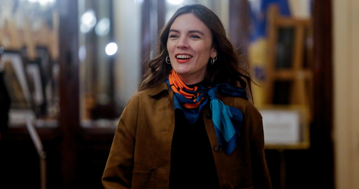 Camila Vallejo reaparece con diagnóstico demoledor del Gobierno de Kast: agenda “ultra” y retrocesos