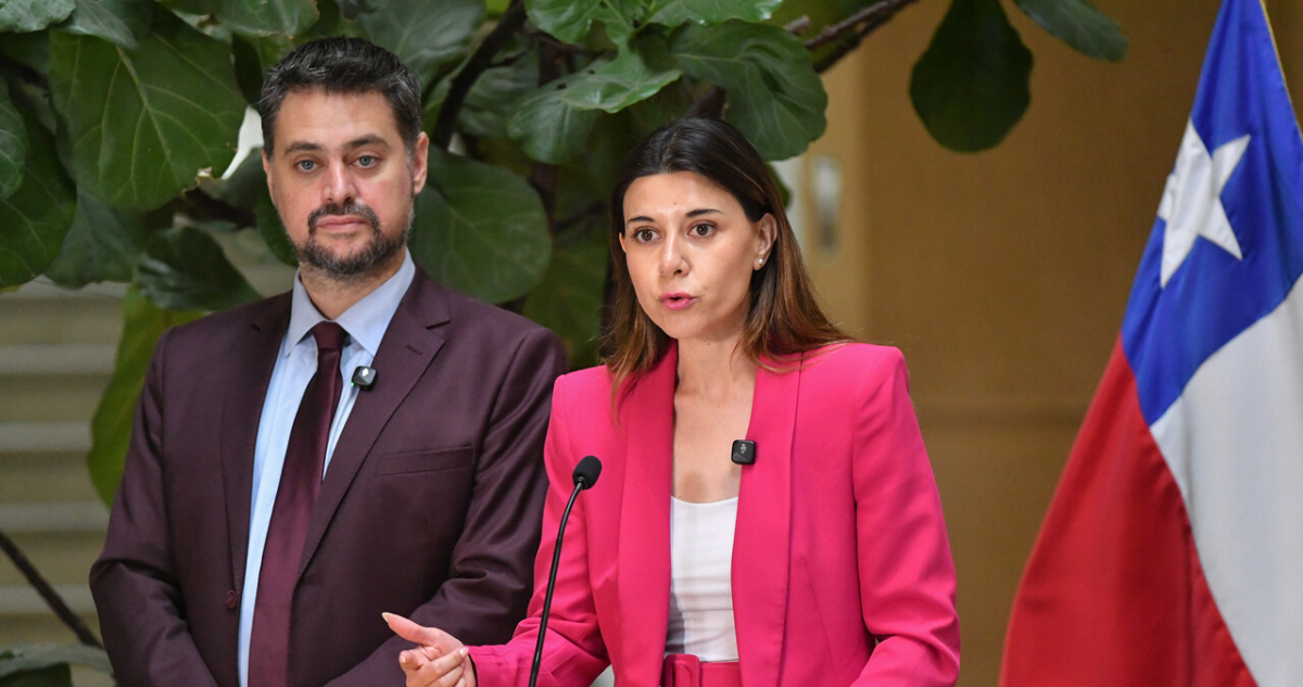 Cicardini y Manouchehri presentan plan para reorganizar deudas de familias morosas