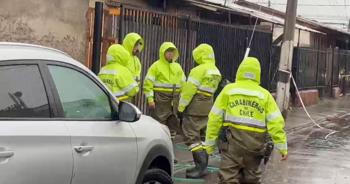 Cinco muertos deja incendio en El Bosque: son dos adultos y tres niños
