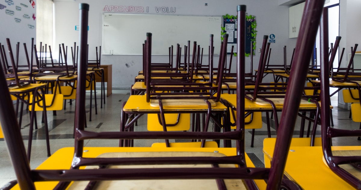Suspenden las clases en la región de Los Ríos ante intenso sistema frontal