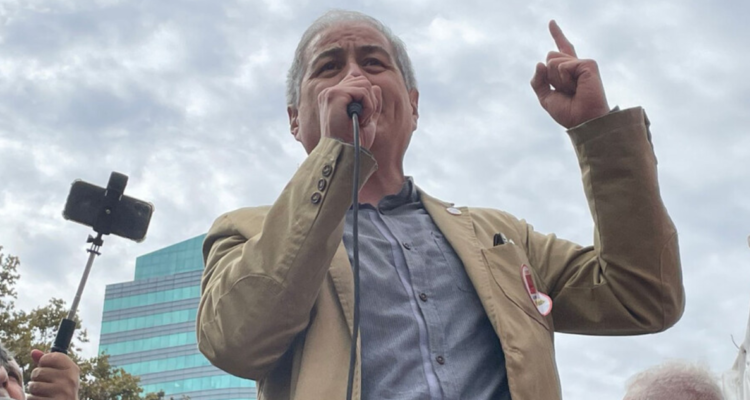 Colegio de profesores exige ampliar suspensión de clases por lluvias en la RM, O’Higgins y Ñuble