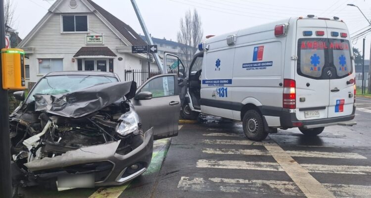 Colisión de ambulancia en Osorno