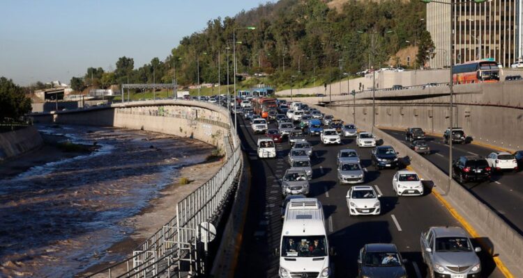 Costanera Norte suma nuevos horarios punta para cobros del TAG: revisa los nuevos tramos