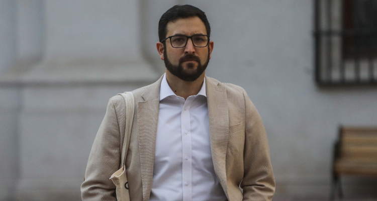 Crispi tras cierre de arista del caso Convenios: “Se buscó herir al gobierno de Gabriel Boric y al FA”