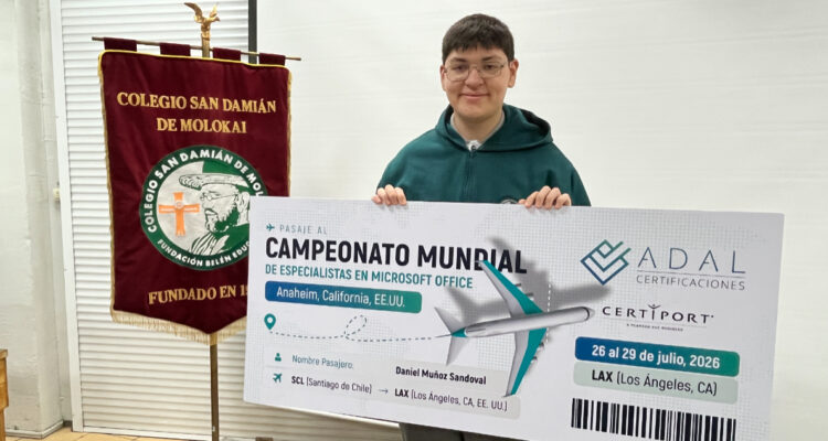 Foto de Daniel Muñoz, el estudiante de Cerro Navia que irá al Mundial de Microsoft Office