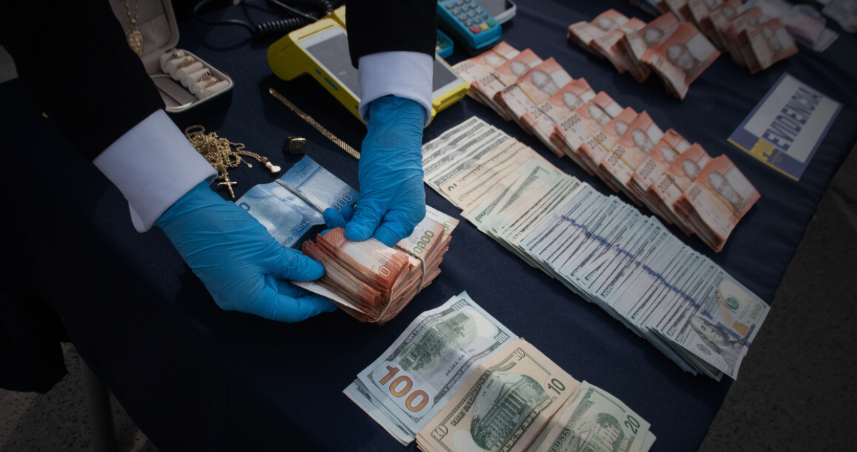 Del robo al lavado de dinero: así funciona el “círculo vicioso” de las economías ilícitas en Chile