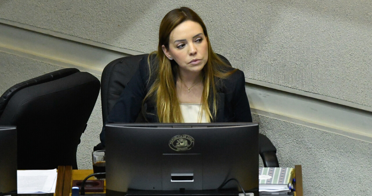 Denuncia acusa filtraciones en causa contra Flores (RN): apuntan a fiscales Castiglione y Perivancich