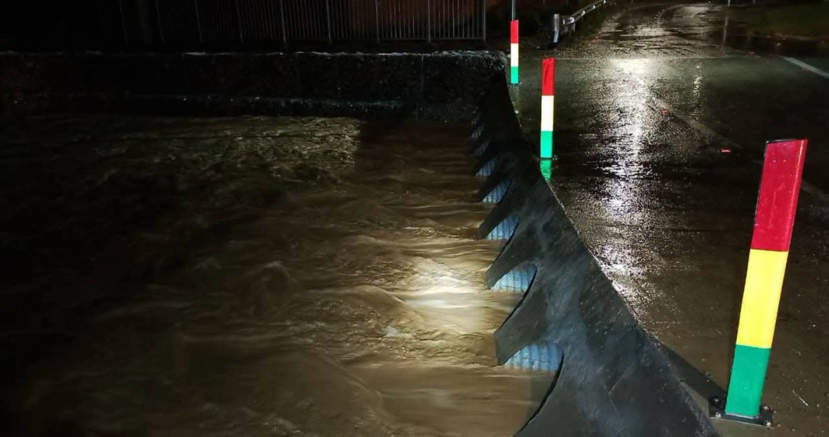 Senapred declara Alerta Roja para cuatro comunas de la región de Valparaíso por desborde