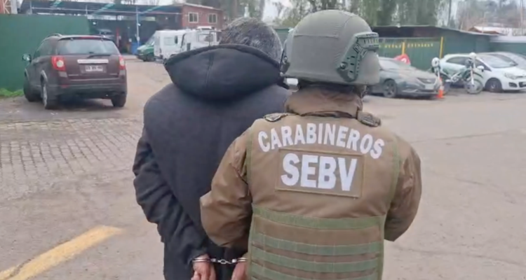 Detienen a prófugo de la justicia por Macul: debe cumplir condena por robo
