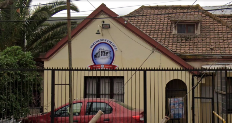 Detienen a estudiante tras riña en colegio de Peñaflor inspectora fue agredida durante altercado