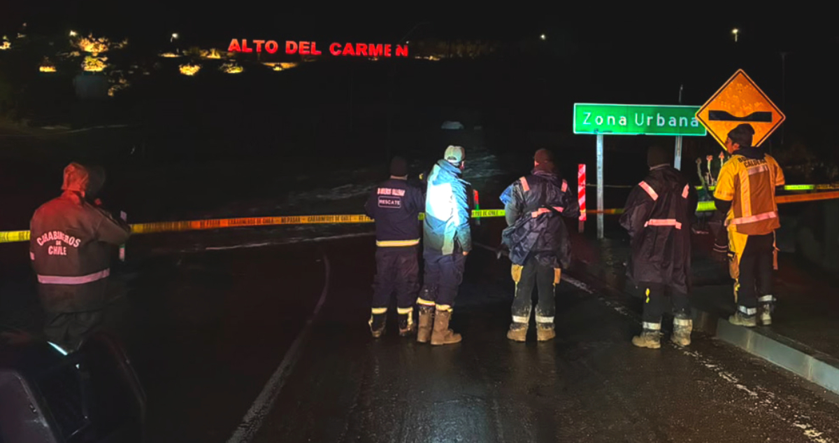Diez fallecidos, 4 desaparecidos y activación de carros de telecomunicaciones por sistema frontal