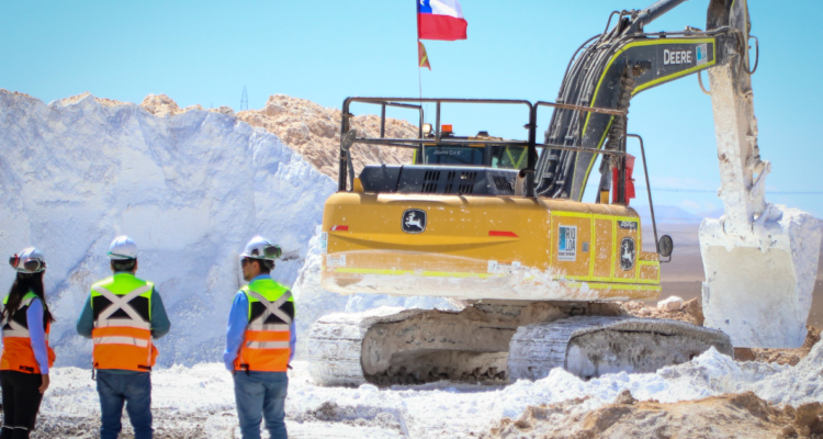 FNE aprueba alianza entre Enami y Rio Tinto para explotar litio en salares de Atacama