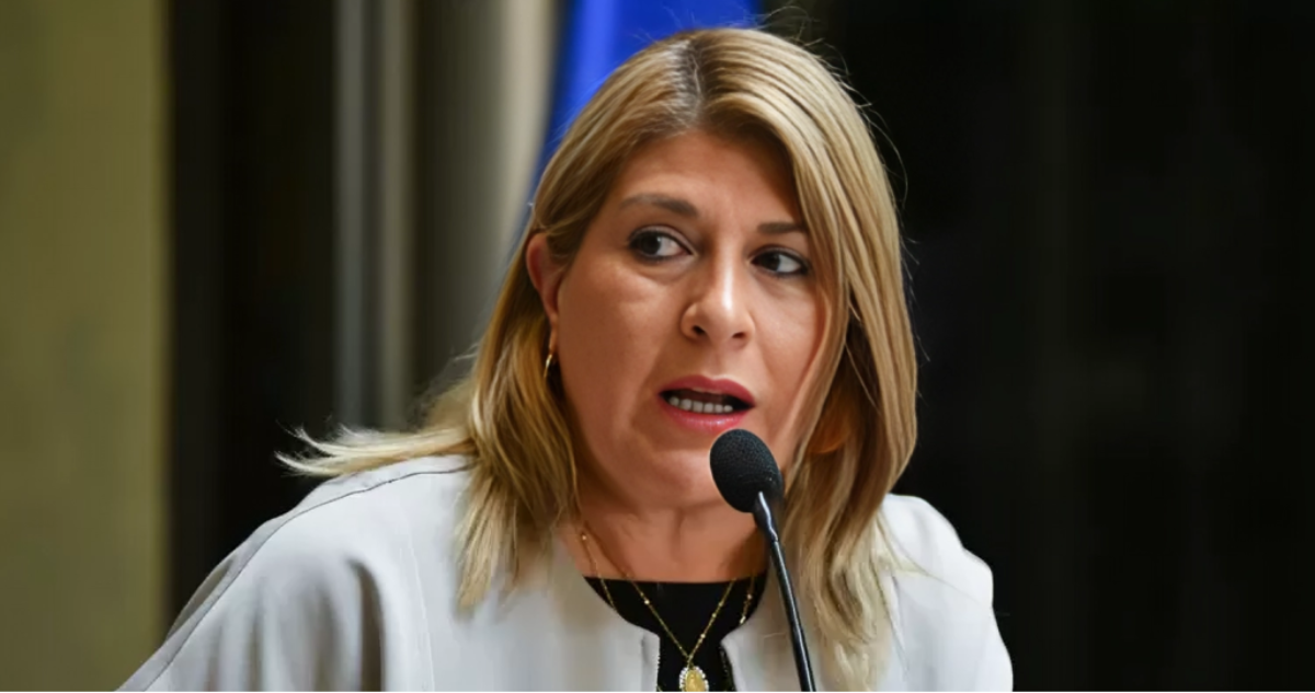 Zandra Parisi mantiene en suspenso apoyo del PDG a megarreforma: “No tenemos comprometido ningún voto”