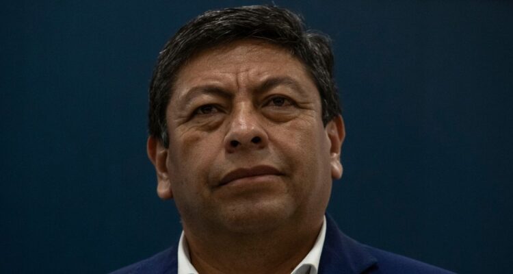 Corte de ruta en el norte impide que diputado Tapia (IND-PPD) llegue a votar megarreforma en la Cámara