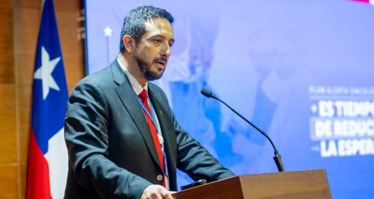 Director subrogante de Servicio de Salud Araucanía tiene 2 sumarios vinculados a gestión en Hospital de Traiguén