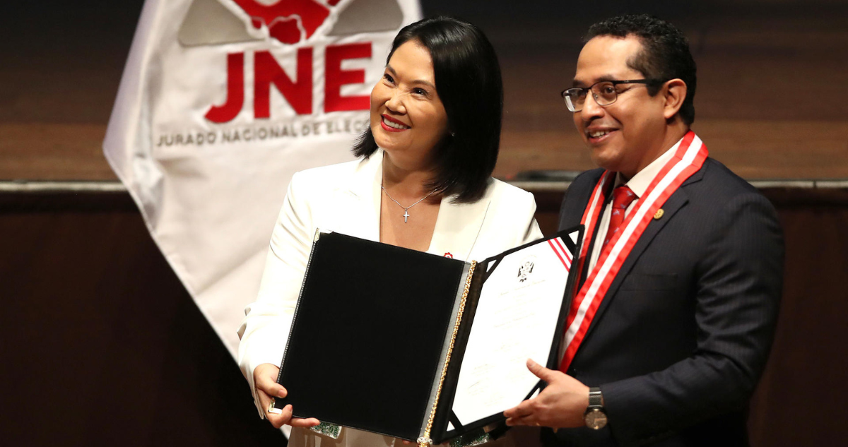 Fujimori recibe credenciales como presidenta electa de Perú: Orgullosa de ser la primera mujer
