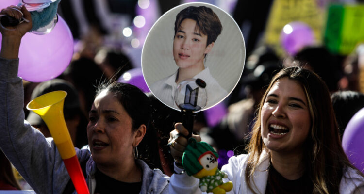 El caso BTS llega al Congreso: 2.200 millones en juego y Armys acusan “ataques de pánico y ansiedad”