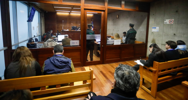 En prisión e internación provisoria quedan los delincuentes que atropellaron a detective en San Miguel