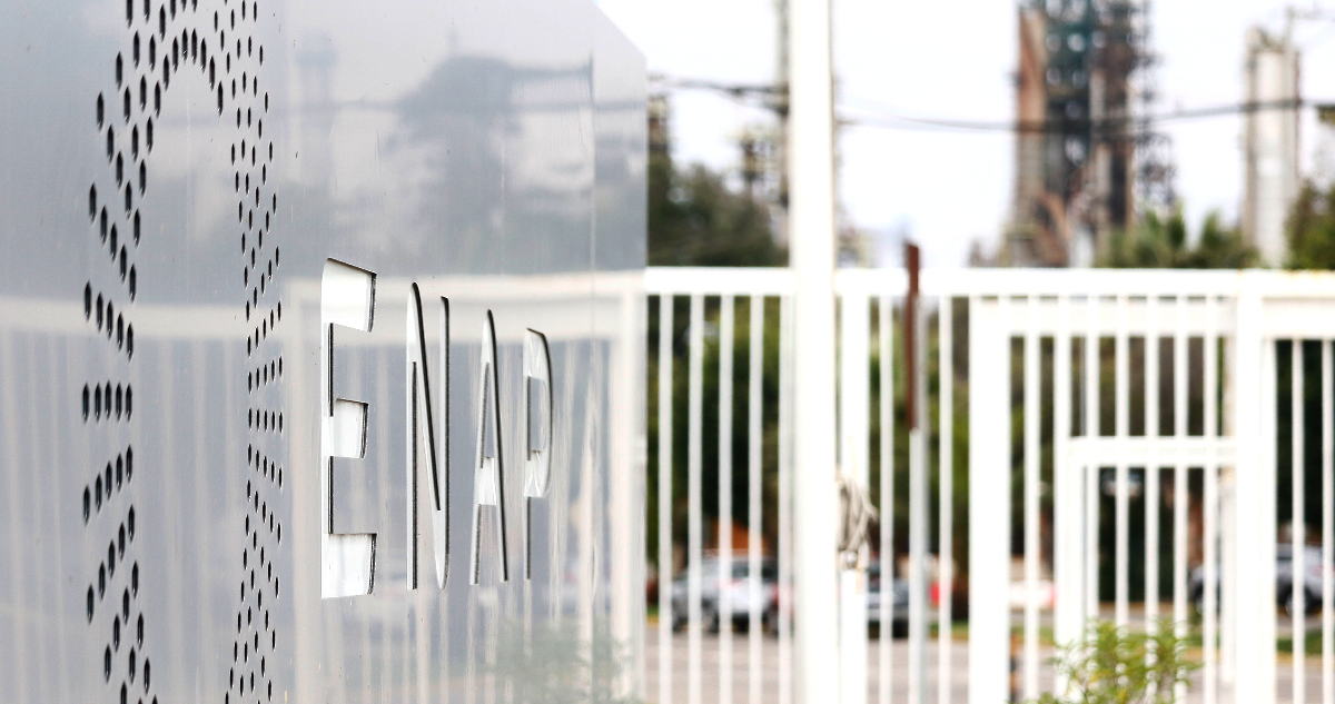 Fitch Ratings ratifica clasificación de riesgo de Enap y mejora su perfil crediticio individual