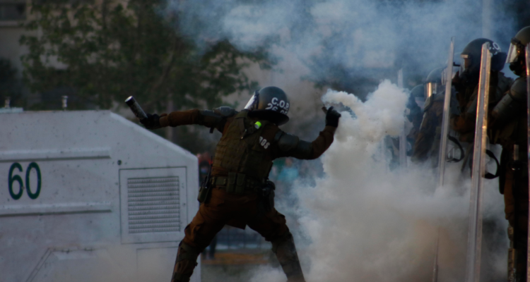 Fisco condenado a pagar $60 millones por manifestante con daño neurológico tras impacto de lacrimógena