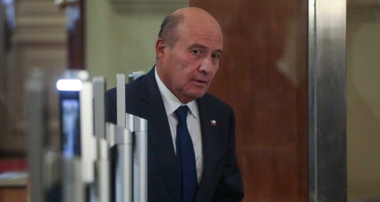 Quiroz por acuerdo con el PPD que desató un quiebre en la oposición: “Tengo plena confianza en Celis”