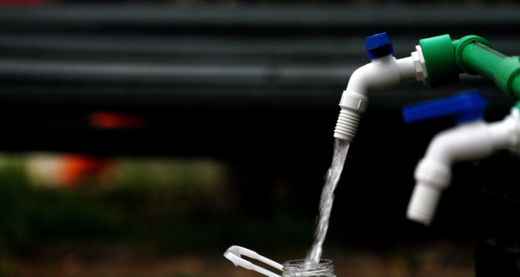 Casi el 100% de los sistemas de agua potable rural en Los Ríos se encuentran operativos tras temporal