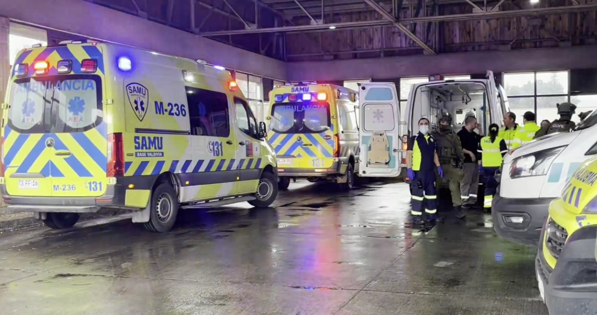Balazos en abdomen, rostro y estado grave: el detalle de salud de carabineros heridos en Valdivia
