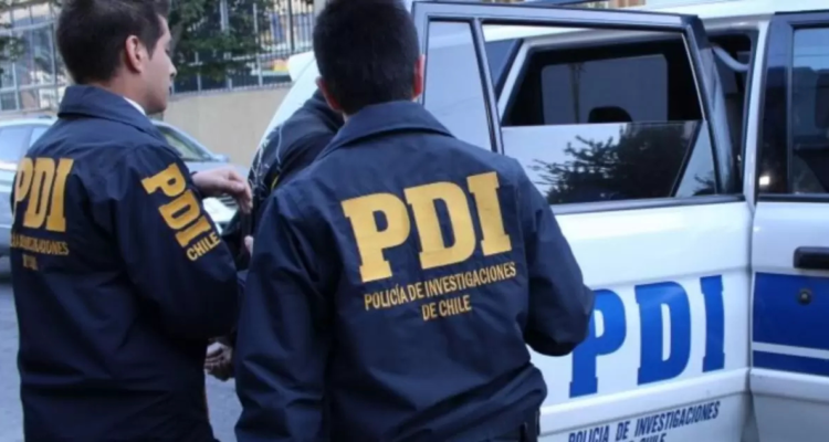 Detienen a tres personas por su presunta participación en homicidio en plaza de La Unión