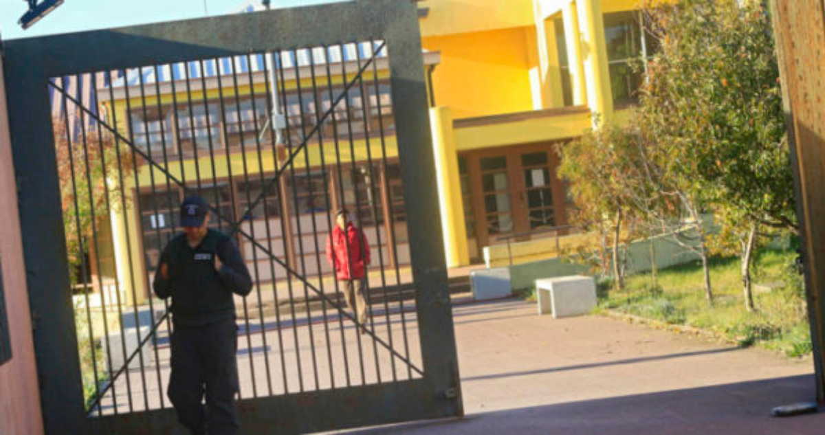 Bío Bío: funcionarios del ex Sename se manifiestan por crisis de violencia e inseguridad