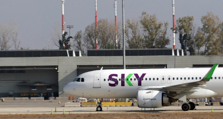 Desvían de emergencia a Mendoza dos vuelos de SKY que viajaban desde Santiago a Brasil