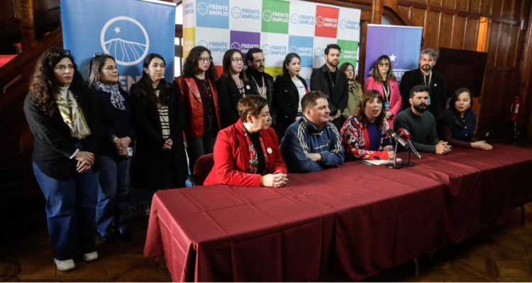 Frente Amplio identifica a la ultraderecha como desafío en medio de elección de su dirigencia