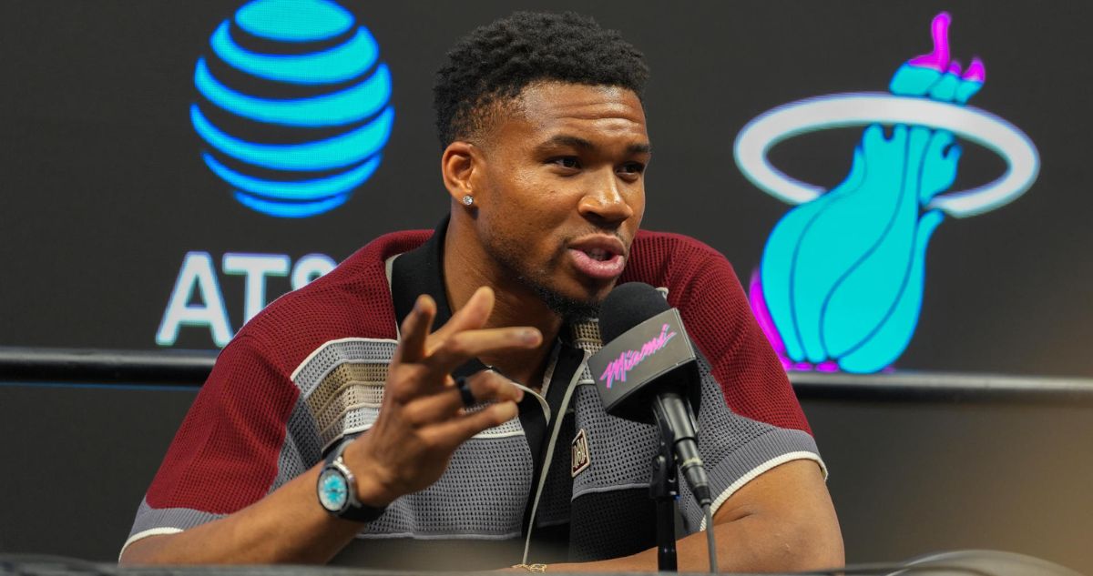Giannis Antetokounmpo se rinde a Lionel Messi