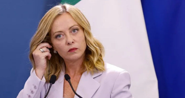 Oposición italiana pide la dimisión de Meloni tras perder una votación sobre su polémica ley electoral
