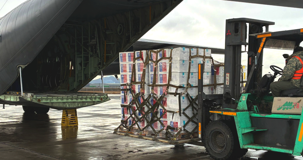 Gobierno envía 6 toneladas de ayuda humanitaria a zonas afectadas por sistema frontal en norte chico