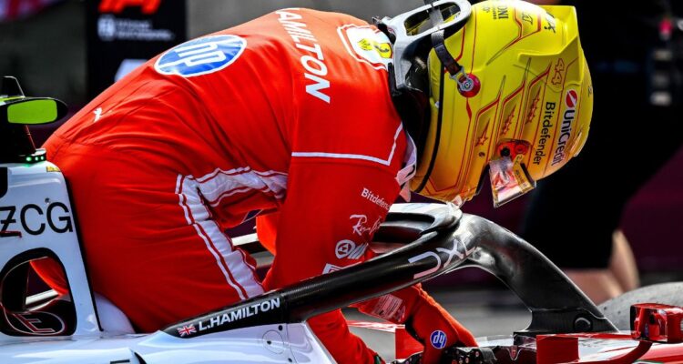 Hamilton multado con tres puestos luego de cerrar paso de Oscar Piastri en qualy del GP de Hungría