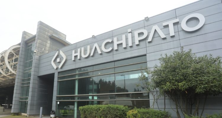 Huachipato se querella contra exdirigentes sindicales por presunta estafa