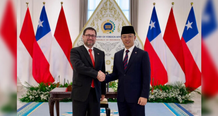 Indonesia ve a Chile como socio potencial en minerales críticos y acuerda fortalecer vínculo comercial