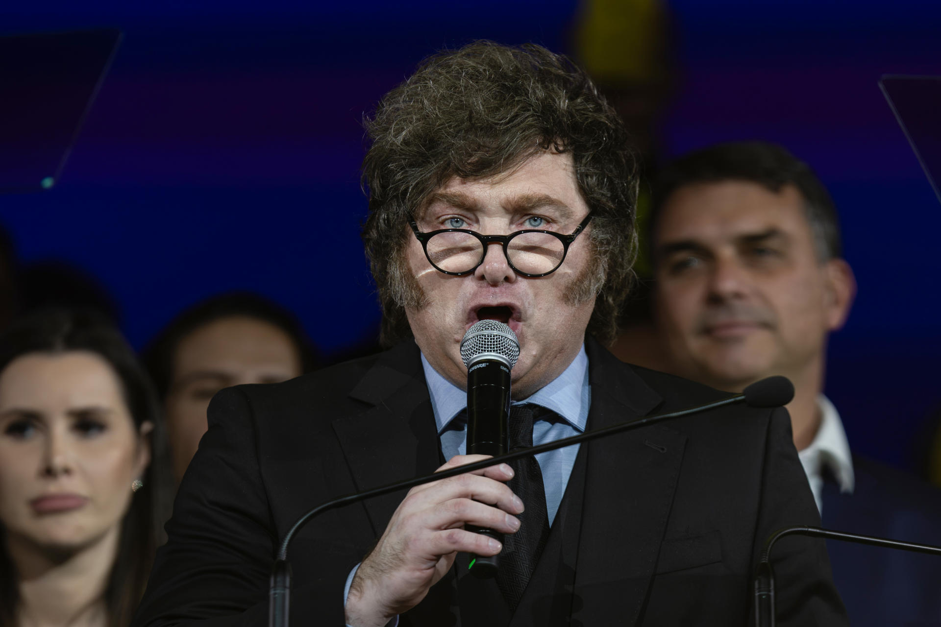 El presidente de Argentina, Javier Milei, habla en la convención nacional del Partido Liberal de Brasil