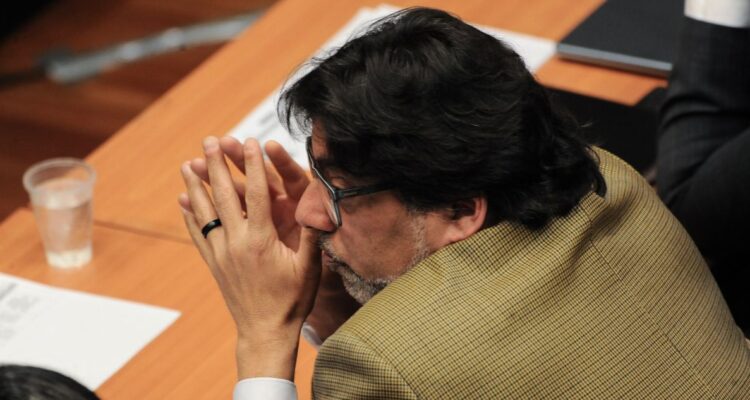 Justicia fija audiencia de revisión de medidas cautelares contra Daniel Jadue para este jueves