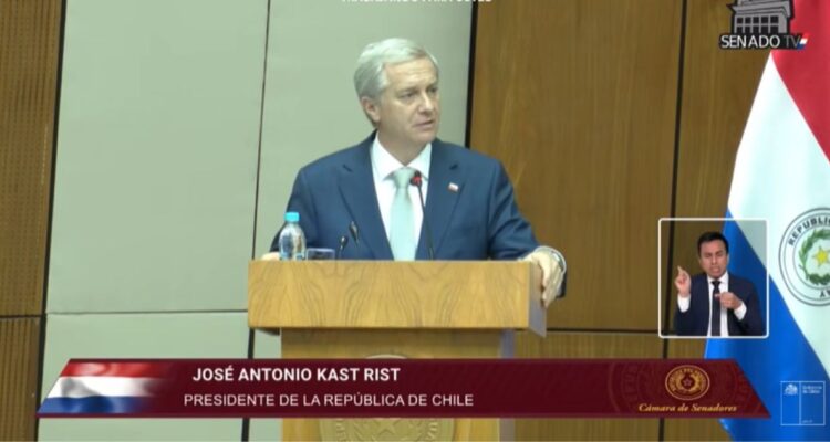 Kast: "Paraguay es un ejemplo (...) es un modelo a evaluar porque, bajando impuestos, han crecido"