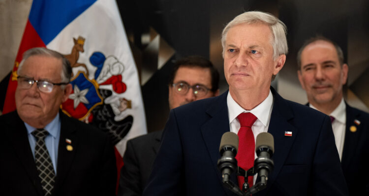 Kast se abre a posibles cambios en invariabilidad tributaria: podrían elevar monto mínimo de inversión