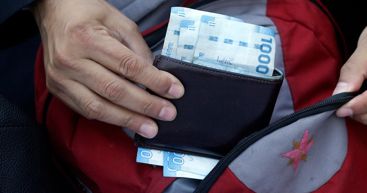 La mitad de trabajadores ganó $680 mil o menos al mes durante 2025, revela el INE