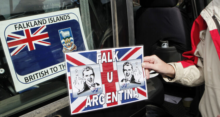 Inglaterra se lanza contra Argentina: “Puede que el mundial no sea nuestro, pero las Malvinas lo son”