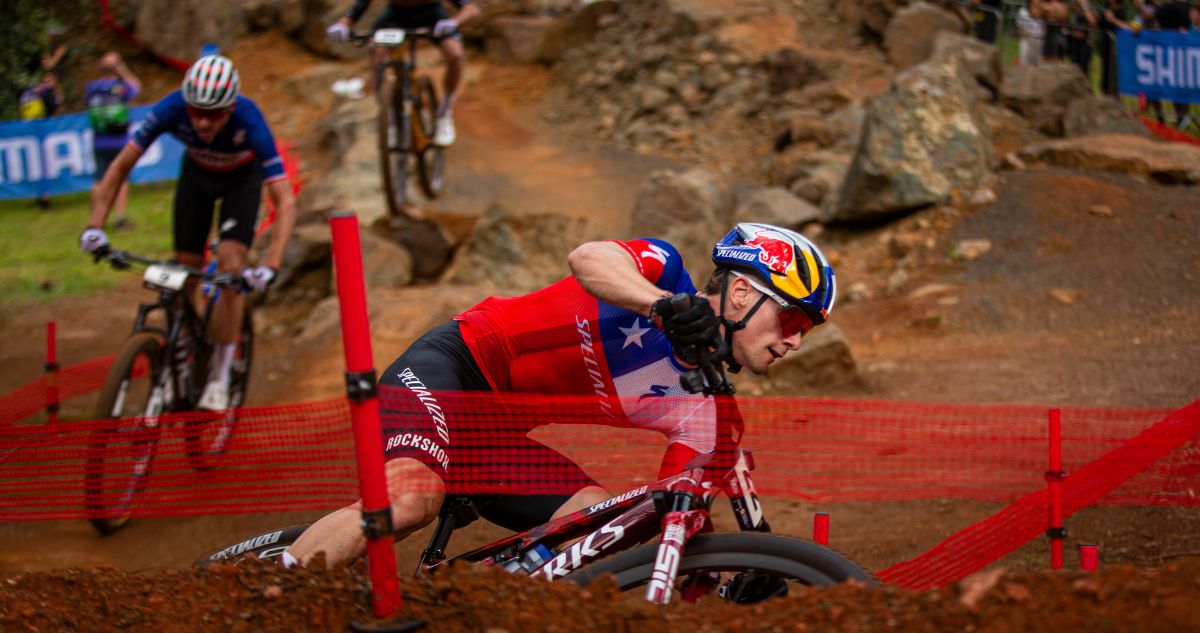 Matín Vidaurre con chances de pelear podio en la Copa Mundial UCI, a tres fechas del final