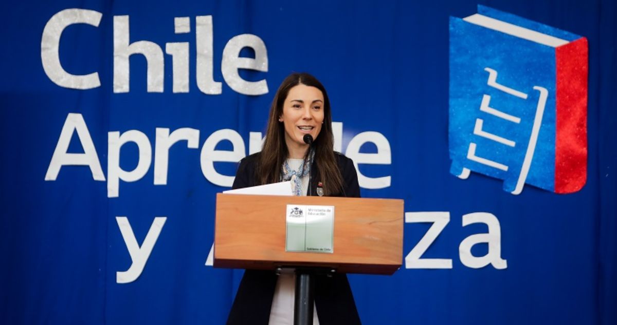 Chile Aprende y Avanza: Gobierno lanza plan para combatir rezagos en lectura y matemáticas