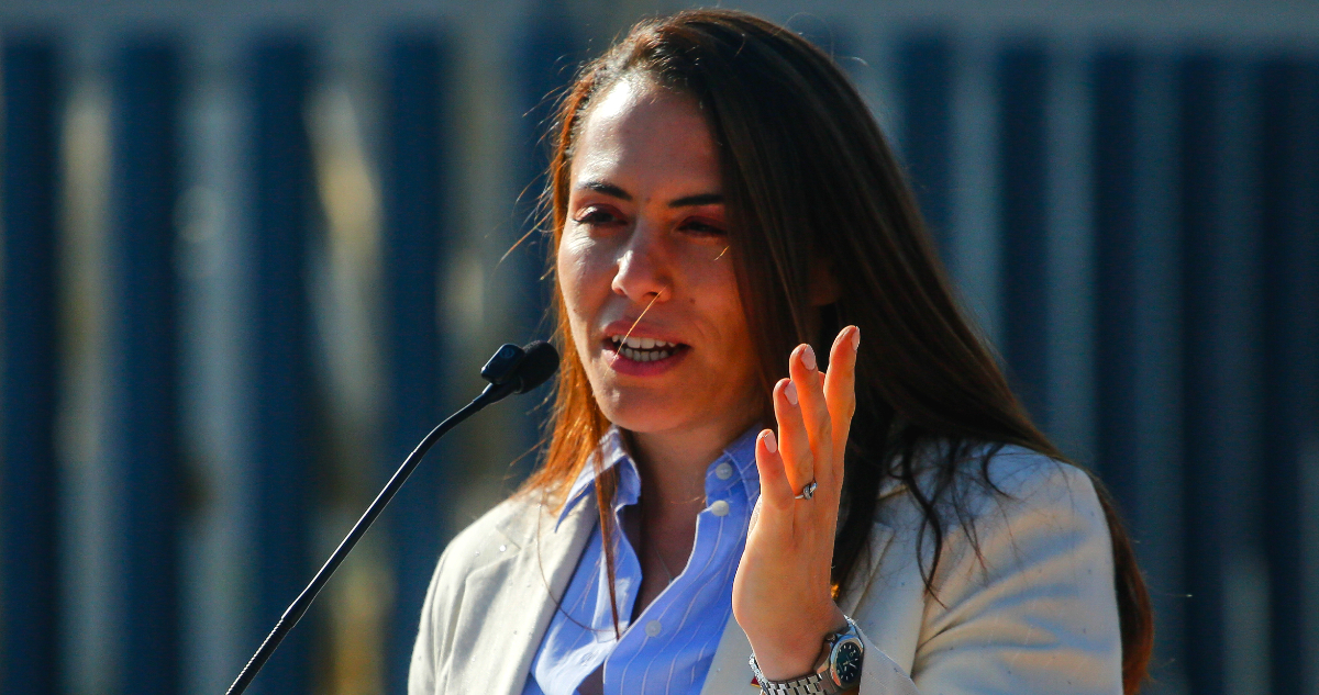 Ministra Duco asegura que conciertos de BTS en el Estadio Nacional nunca fueron confirmados
