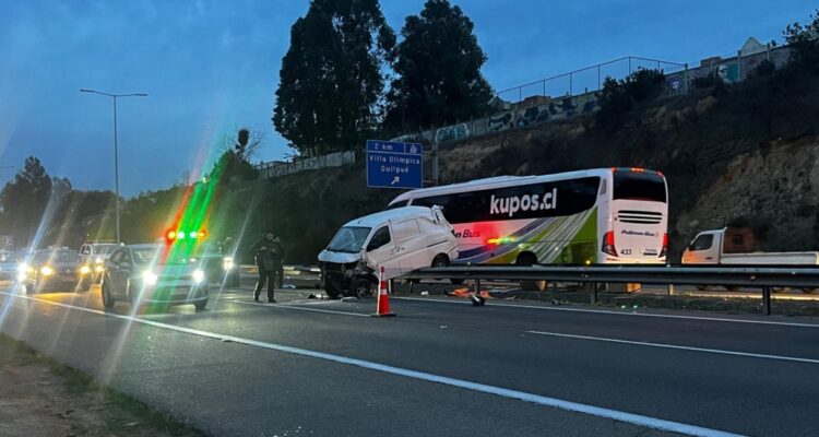 Muerto por choque con barrera en Troncal Sur